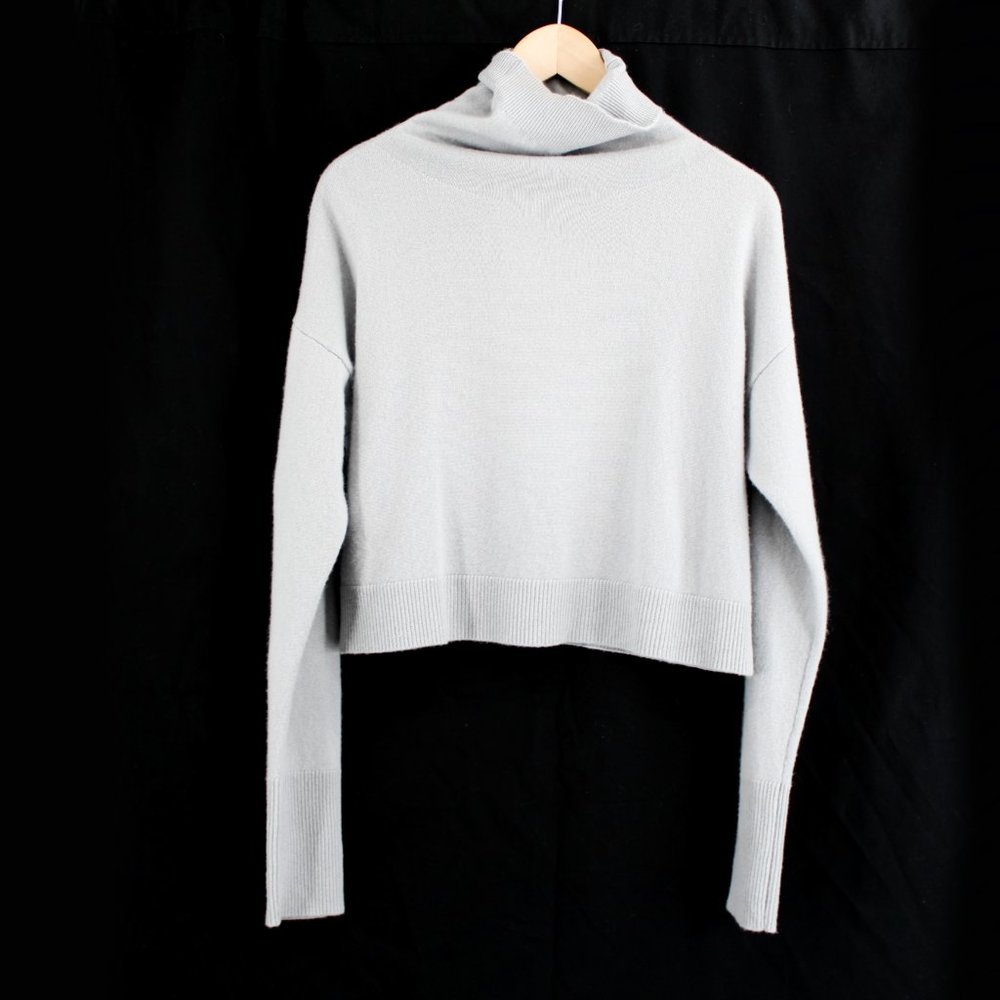 Sablyn 100% Cashmere Turtleneck/Cowl Sweater Boxy Cropped Long Sleeve Light Blue - Picture 2 of 11